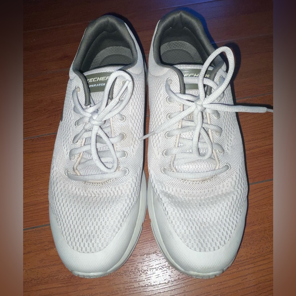 Memory foam Skechers